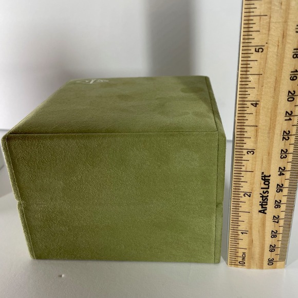 Van Cleef & Arpels Green Suede Jewelry Watch Bangle Bracelet Case Box Set - Picture 10 of 12